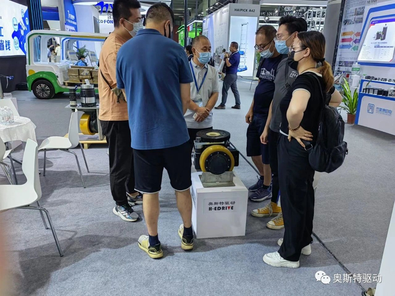 honest-edrive-unveils-innovative-new-products-at-guangzhou-debut-4.jpg